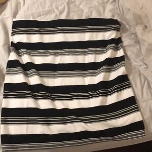 Black and white striped pencil skirt